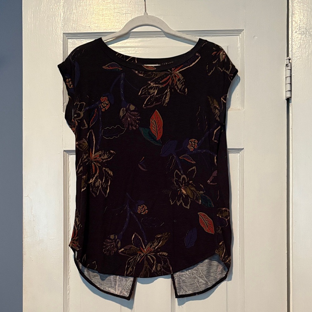 Wilfred Black Floral Blouse